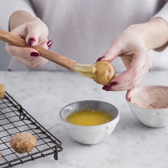 MASON CASH Innovative Kitchen Set of 4 10 cm Mini Bowls in Off-White - Picture 2 of 3